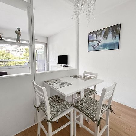 Joli Studio 4Pers Piscine Tout Confort Juan-les-Pins Luaran gambar