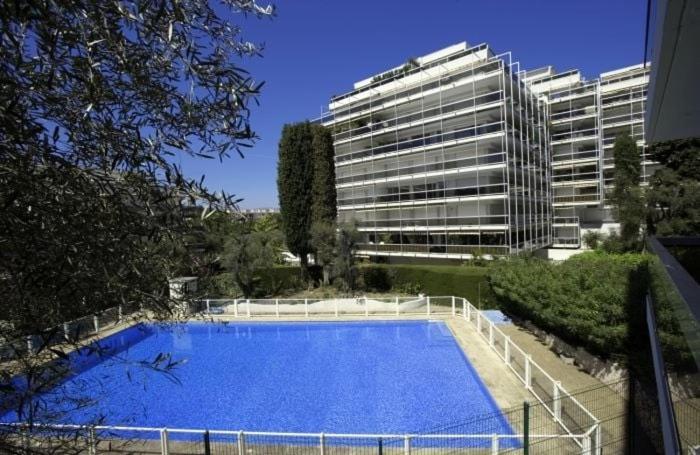 Joli Studio 4Pers Piscine Tout Confort Juan-les-Pins Luaran gambar